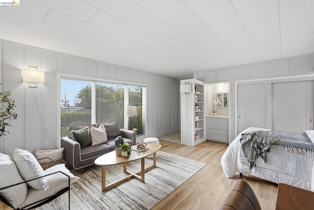 824 Oxford St, Berkeley, CA 94707