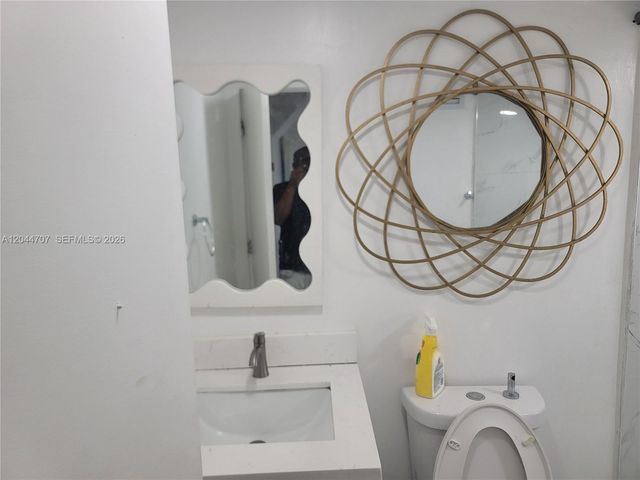 512 NW 96th Street B, Miami, FL 33150