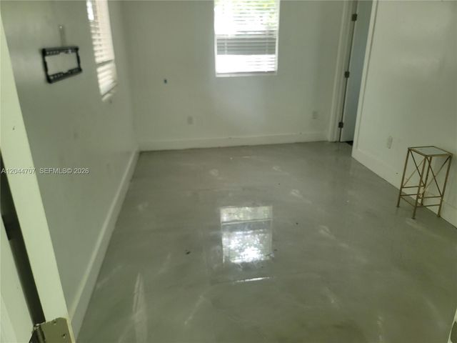 512 NW 96th Street B, Miami, FL 33150