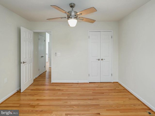 10723 GLOXINIA, Rockville, MD 20852