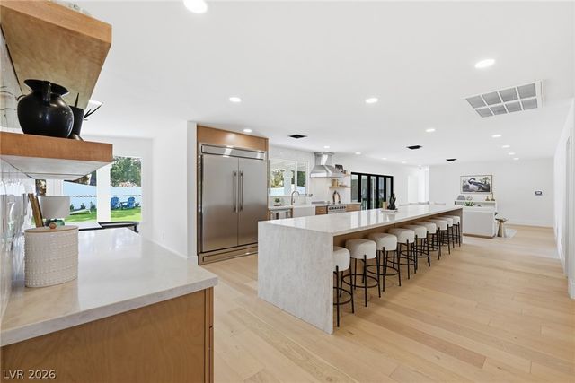 6980 Mira Vista Street, Las Vegas, NV 89120