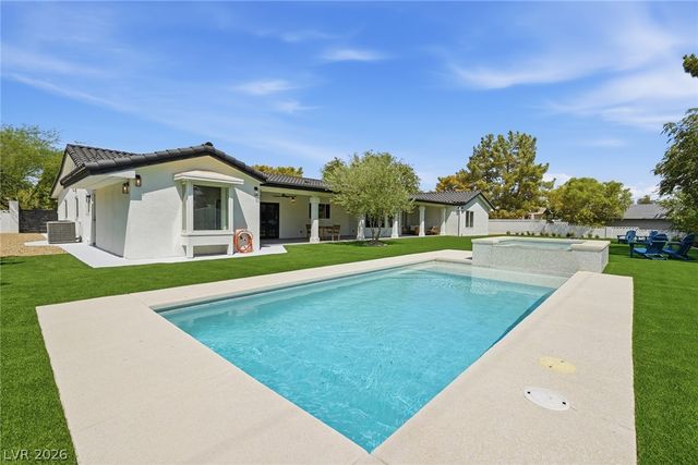 6980 Mira Vista Street, Las Vegas, NV 89120