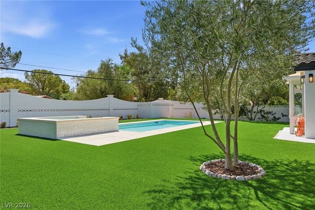 6980 Mira Vista Street, Las Vegas, NV 89120