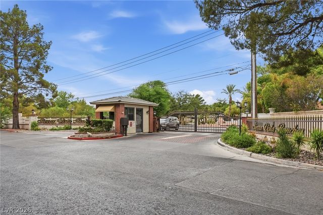 6980 Mira Vista Street, Las Vegas, NV 89120