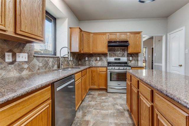 6805 Foxglove Trail, Sachse, TX 75048