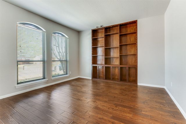 6805 Foxglove Trail, Sachse, TX 75048