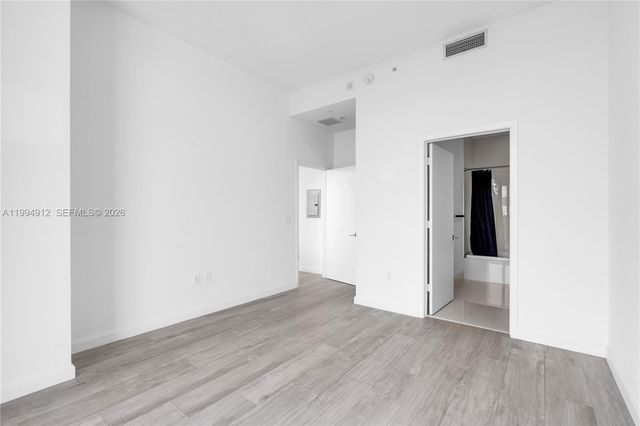 45 SW 9th St 4708, Miami, FL 33130