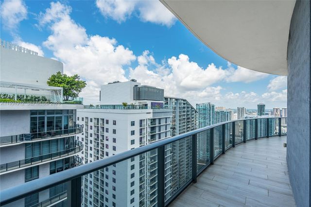 45 SW 9th St 4708, Miami, FL 33130