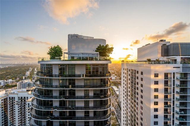 45 SW 9th St 4708, Miami, FL 33130