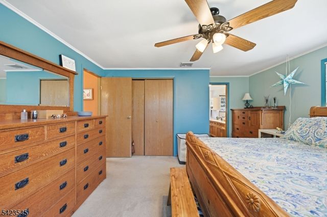 12 Pleasant View Dr, West Milford Twp., NJ 07480