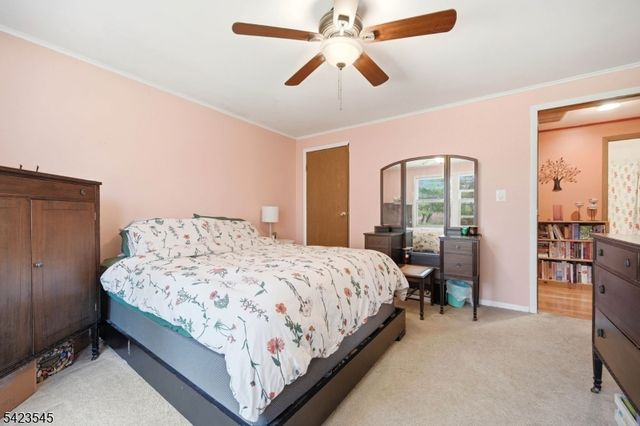 12 Pleasant View Dr, West Milford Twp., NJ 07480