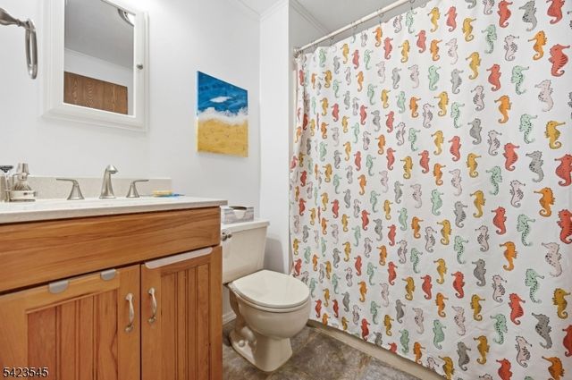 12 Pleasant View Dr, West Milford Twp., NJ 07480