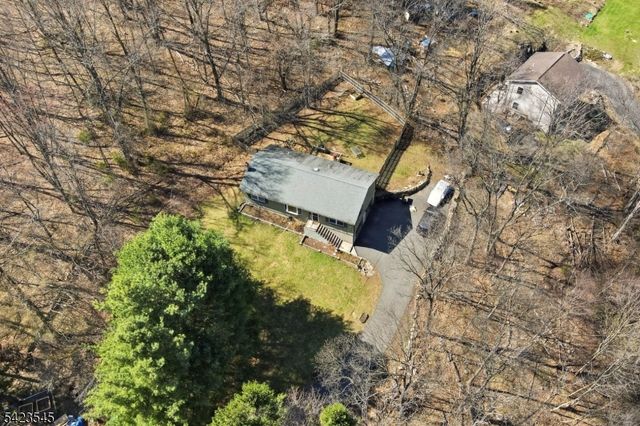 12 Pleasant View Dr, West Milford Twp., NJ 07480