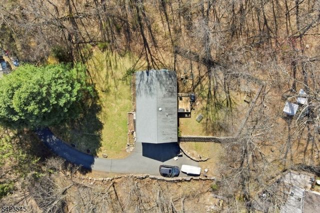 12 Pleasant View Dr, West Milford Twp., NJ 07480