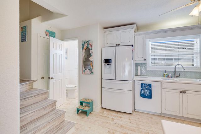 445 Gulf Shore Drive, 10, Destin, FL 32541