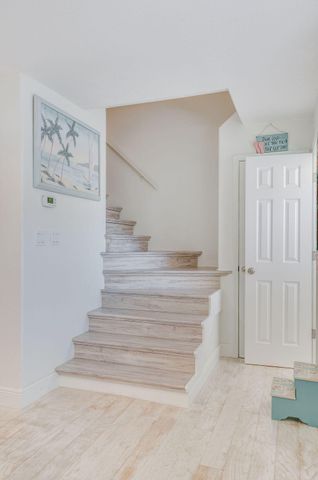 445 Gulf Shore Drive, 10, Destin, FL 32541