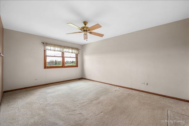 901 Garnet Circle, Schaumburg, IL 60193