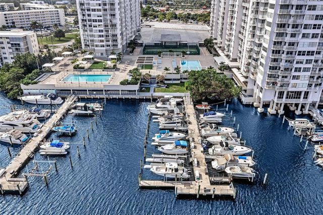 3675 N Country Club Dr 410, Aventura, FL 33180