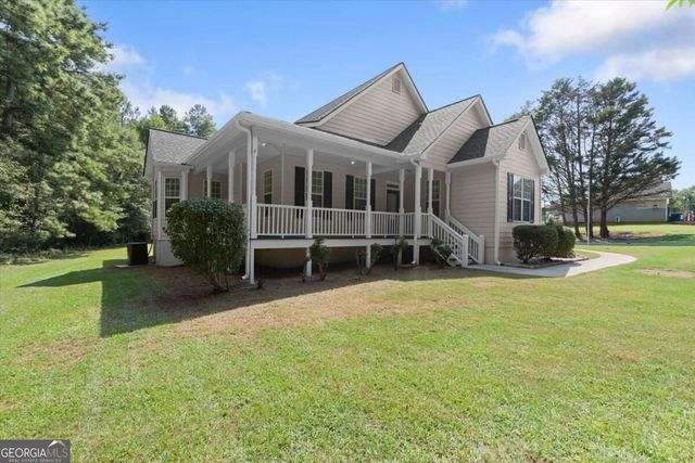 125 Kevins Drive, Hampton, GA 30228