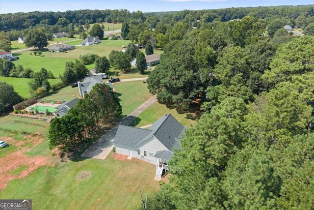 125 Kevins Drive, Hampton, GA 30228