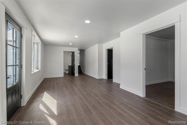 4296 Burgess Road, Pinckney, MI 48169