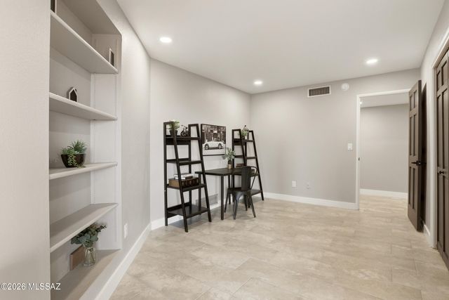 5776 E Paseo Cimarron, Tucson, AZ 85750