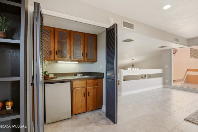 5776 E Paseo Cimarron, Tucson, AZ 85750