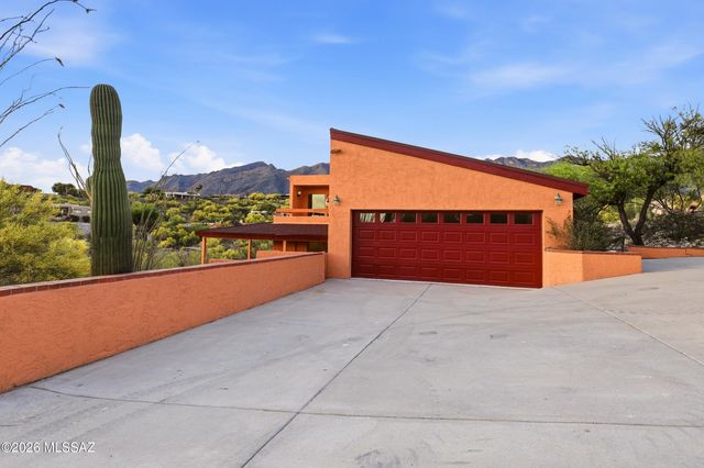 5776 E Paseo Cimarron, Tucson, AZ 85750