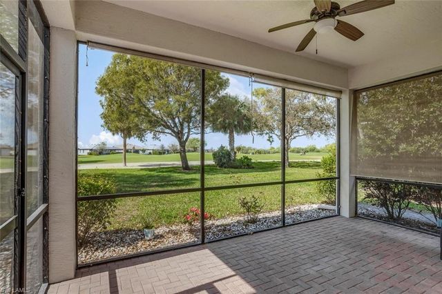 1880 Par DR, Naples, FL 34120