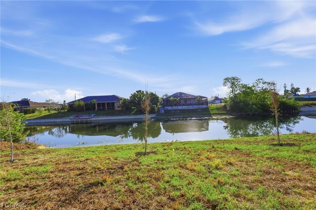 2105 NE 1st AVE, Cape Coral, FL 33909