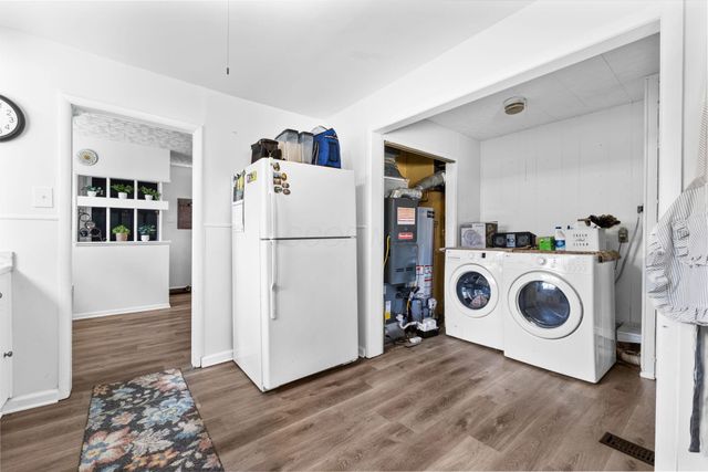 1338 Clarfield Avenue, Columbus, OH 43207