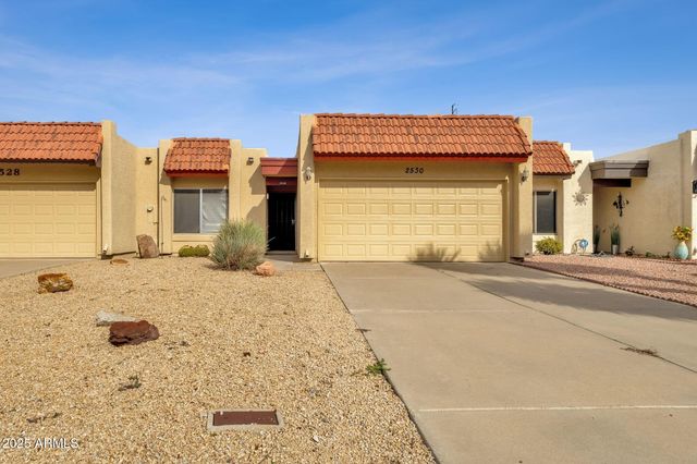 2530 E WAGONER Road, Phoenix, AZ 85032