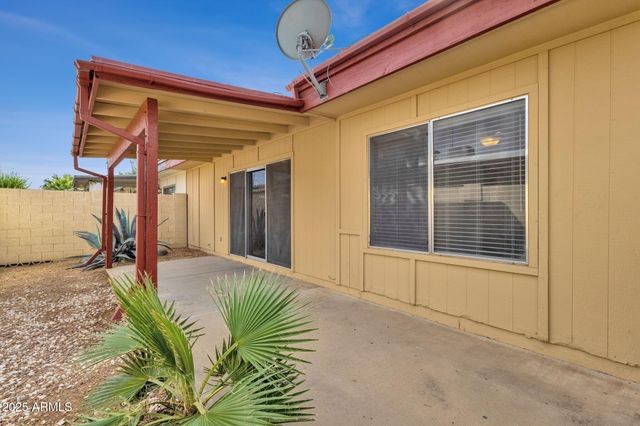 2530 E WAGONER Road, Phoenix, AZ 85032