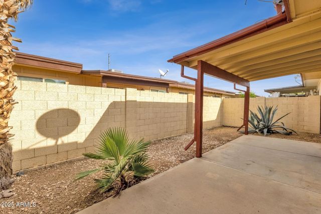 2530 E WAGONER Road, Phoenix, AZ 85032