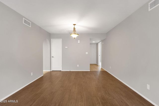 2530 E WAGONER Road, Phoenix, AZ 85032