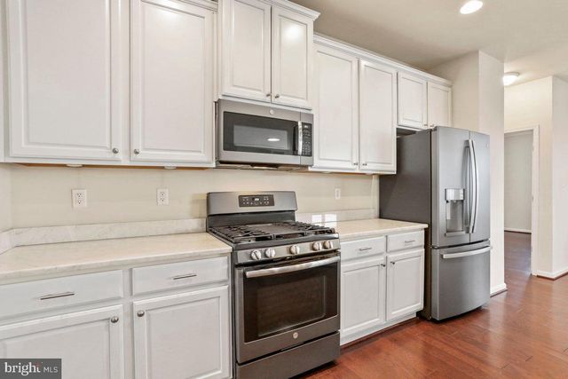 13212 JOHN MARTIN DR, Williamsport, MD 21795