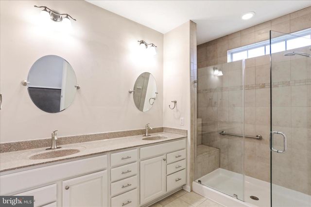 13212 JOHN MARTIN DR, Williamsport, MD 21795