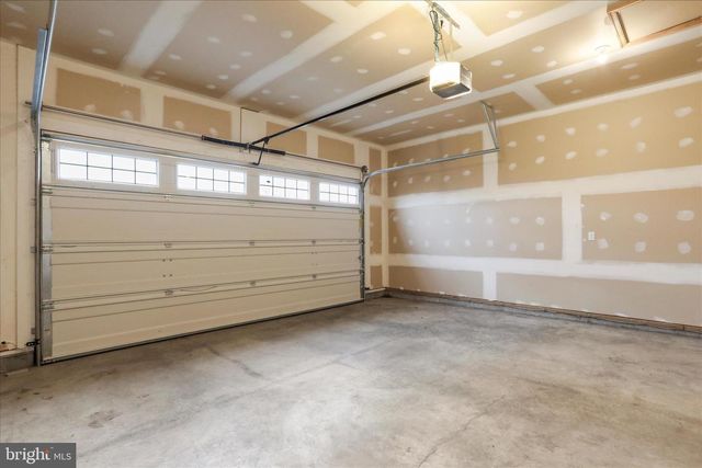 13212 JOHN MARTIN DR, Williamsport, MD 21795