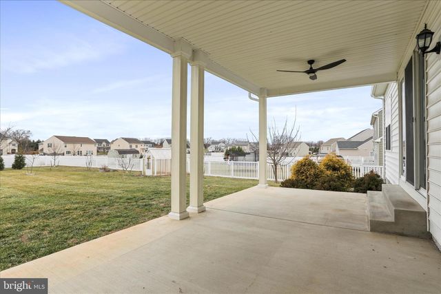 13212 JOHN MARTIN DR, Williamsport, MD 21795