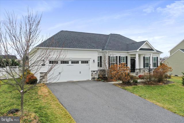 13212 JOHN MARTIN DR, Williamsport, MD 21795