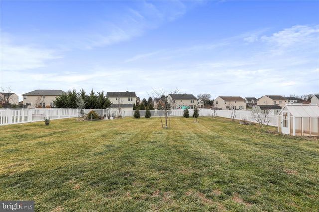 13212 JOHN MARTIN DR, Williamsport, MD 21795