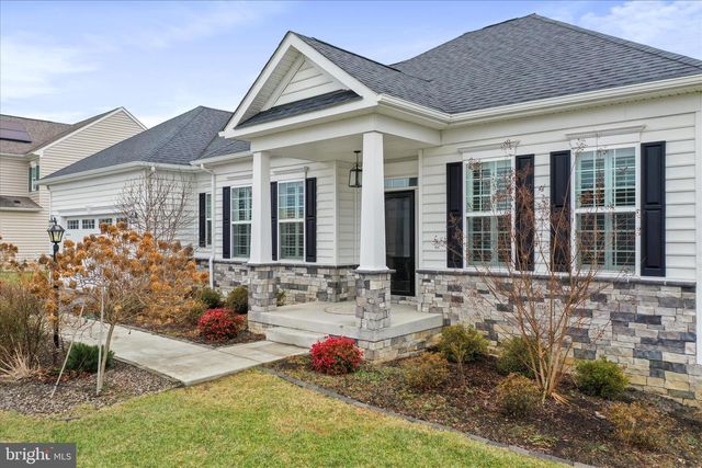 13212 JOHN MARTIN DR, Williamsport, MD 21795