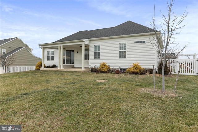 13212 JOHN MARTIN DR, Williamsport, MD 21795