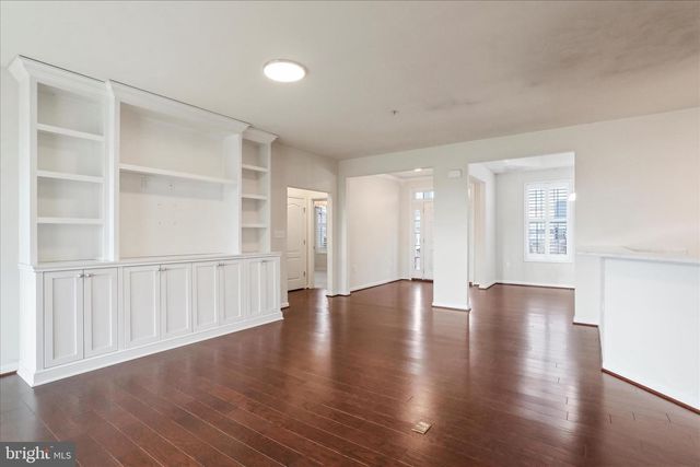 13212 JOHN MARTIN DR, Williamsport, MD 21795