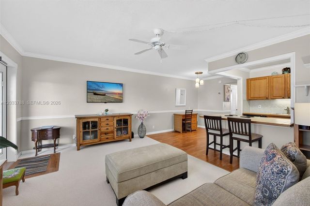 112 Doolen Ct 306, North Palm Beach, FL 33408