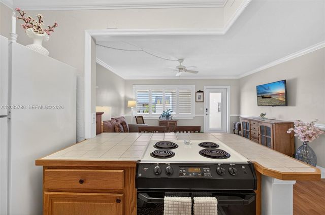 112 Doolen Ct 306, North Palm Beach, FL 33408