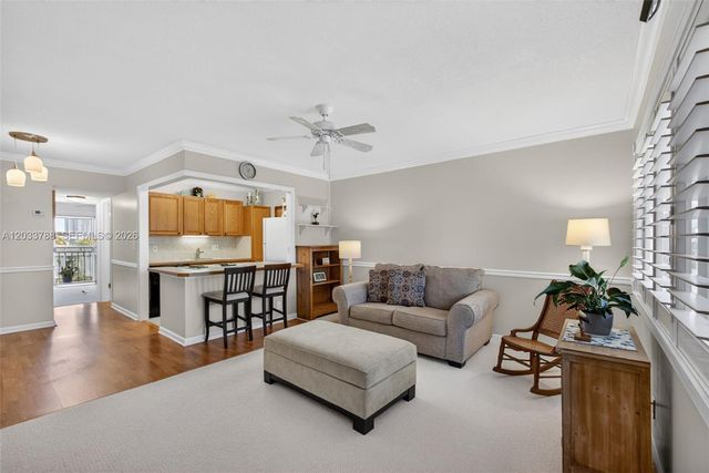 112 Doolen Ct 306, North Palm Beach, FL 33408