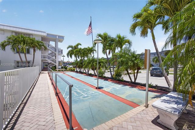 112 Doolen Ct 306, North Palm Beach, FL 33408