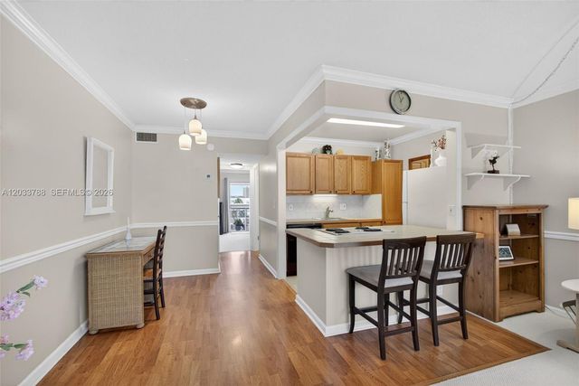 112 Doolen Ct 306, North Palm Beach, FL 33408