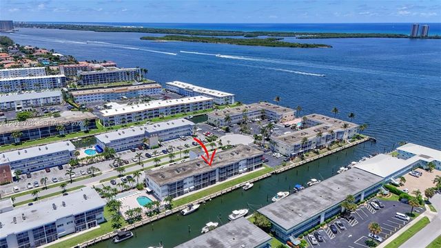 112 Doolen Ct 306, North Palm Beach, FL 33408